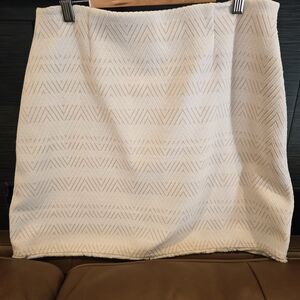 LOFT Cream Chevron Skirt
